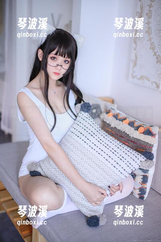 双人写真在线震撼登场，Akisoso秋楚楚的原图到底藏了啥？