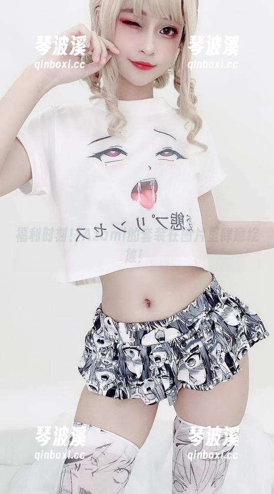 福利时刻！Azami的套装在图片里肆意绽放！