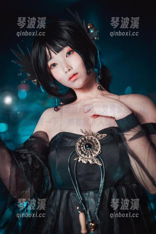 Bambi(밤비)的黑丝搭配，免费套图，让我咨询一下，她私底下人的品味。