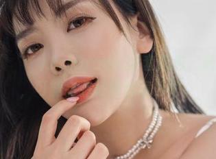 Dami(퀸다미)ArtGravia全套图包，随便翻翻，可能会有惊艳和意外吧。