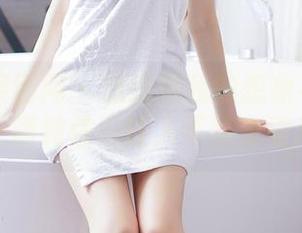 GIRLT果团网 – 原图跟我的想象有点距离，但王语纯依旧让人不禁多看几眼。