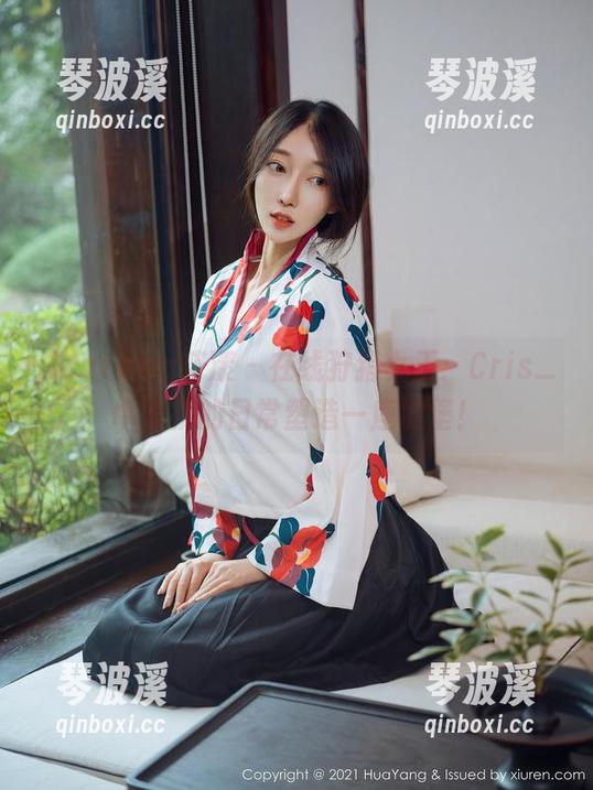 HuaYang花漾 - 在线狩猎女王：Cris_卓娅祺的日常塑造一座城堡！