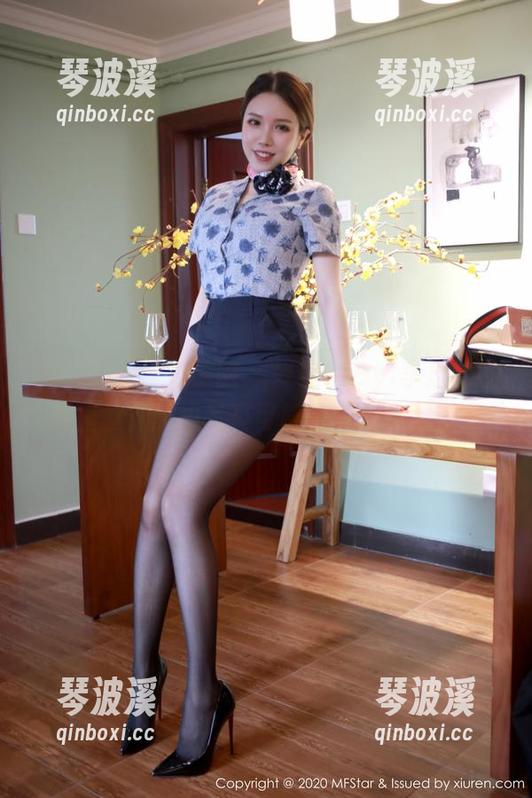 MFStar模范学院-SiByl李思宁 MFStar模范学院 - 好奇SiByl李思宁的裤里丝?这组写真可能会颠覆你的想象