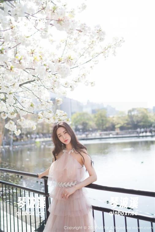 MiStar魅妍社 - 安沛蕾嗨翻校园：分享她的不羁写真集