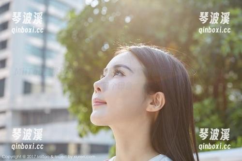MiiTao蜜桃社 - 精选油亮系列，伊素妍的每一张都让人想偷偷留个印象。