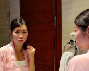 PANS摄影 – 探究美欣的裸足照片，细节让人啧啧称奇