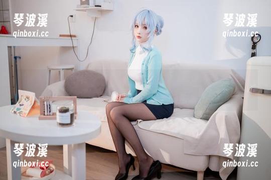 不小心在原图里看见Rioko凉凉子的裤里丝，简直是意外的窥探，嘿嘿。
