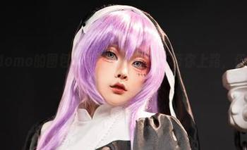 Sayo Momo的图包,里面的弗利莲不带你上路,但是能陪你虚度一天。