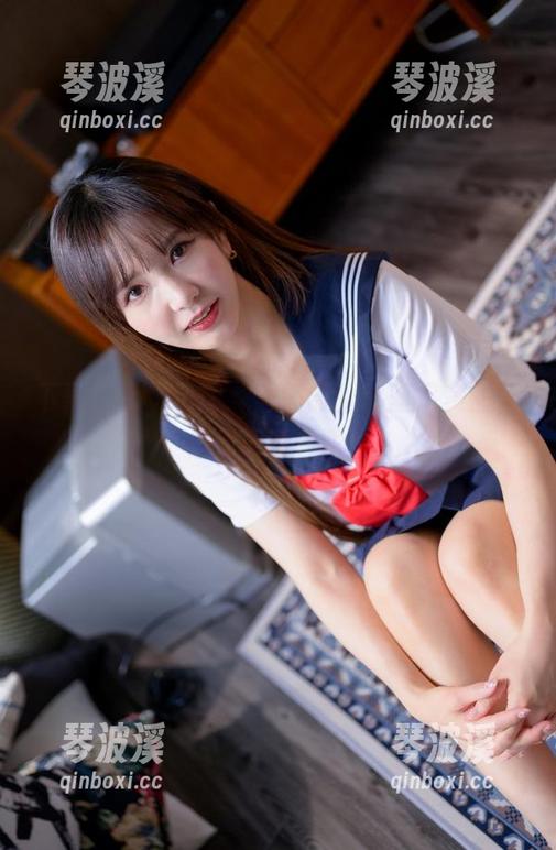 下载Seoyool(서율)的微型比基尼美图，但你敢看几眼？