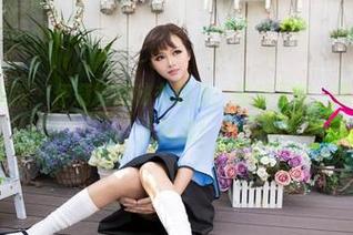 UGirls尤果网 – 伊莉娜的秘书张力：福利不断，原图中自有撩人风采！