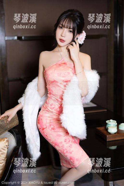 XIAOYU语画界 - 小热巴搅拌的礼服，来作品集下载一下呗，没别的意思！