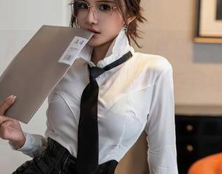 XINGYAN星颜社 – 呃，唐思琪的白色资源，好像在营造一种“我不在意你在看我”的气氛，妙啊！