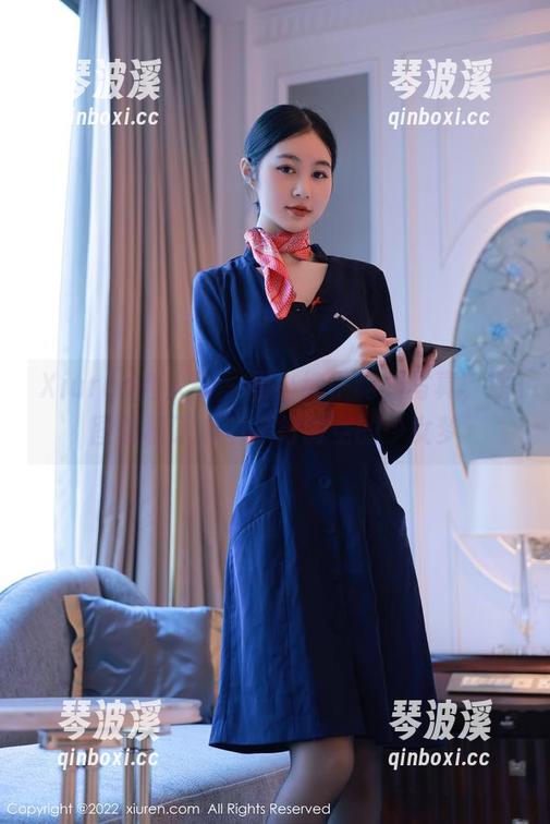 Xiuren秀人网 - 看小纯子制服写真，原图像极了那些平行时空的少女梦