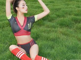 YouMi尤蜜荟 – 最新美图，温心怡与红玫瑰一场趣味十足的“唇枪舌战”