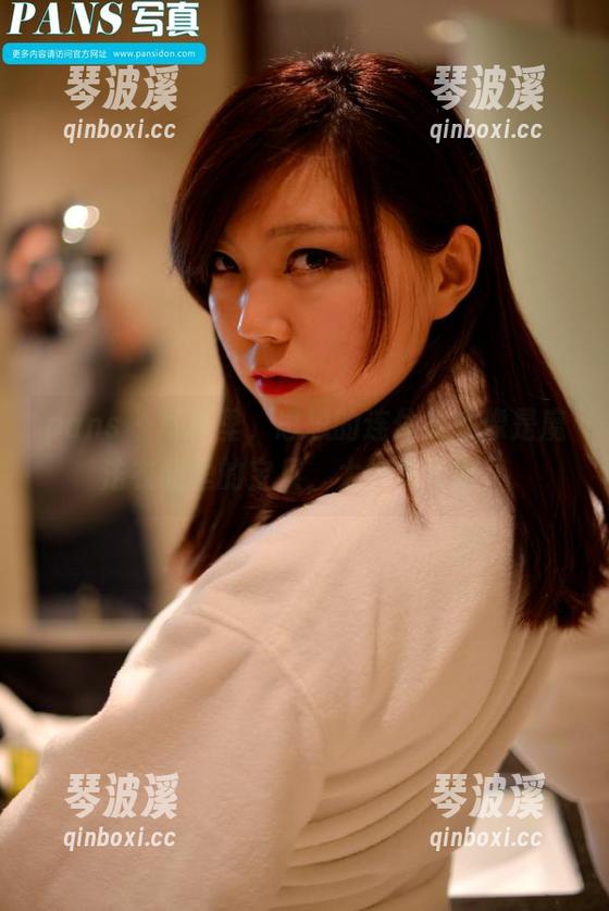 pans-思思 pans - 写真里,思思的连体衣就像是魔法衣橱里的宝贝,太好看了吧!