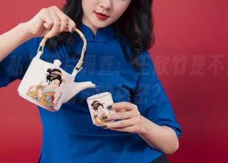 丽柜 – 私拍图片调查：王欣竹是不是挖了墙角的秘密？