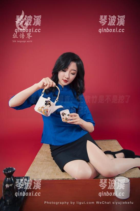 丽柜-王欣竹 丽柜 - 私拍图片调查:王欣竹是不是挖了墙角的秘密?