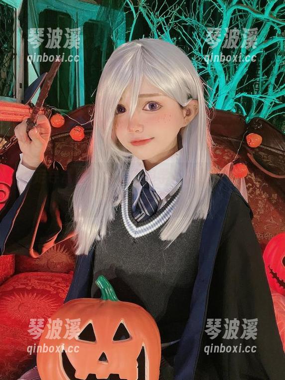不走寻常路，六二二同学w的图库给虎克带来了新生？