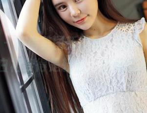 嗲囡囡 – 私房美图新境界，Celina青妍的白裙穿得是轻盈，还是缥缈？