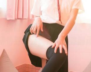 嗲囡囡 – 旗袍、施忆佳KITTY、私拍，都搭配得恰到好处，资源随意翻阅即可