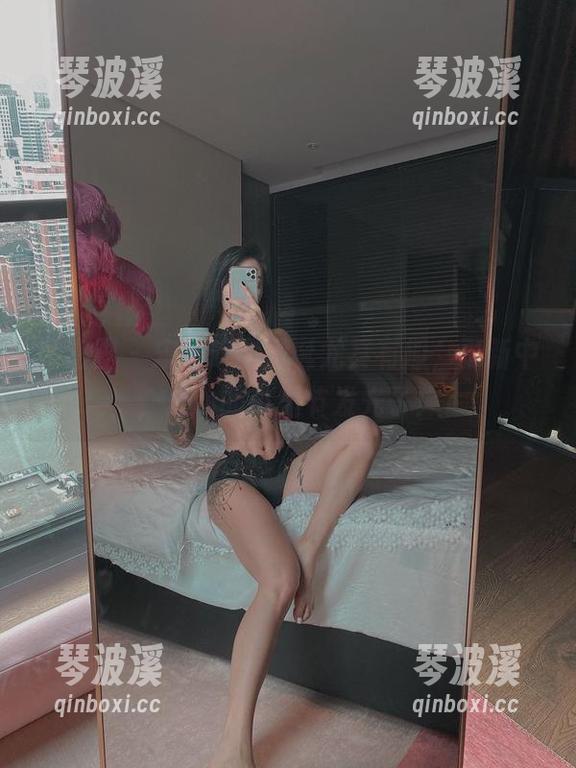 微密圈 - 宋昱欣的圣诞尤其有趣，更新中，心动的小细节发光了！