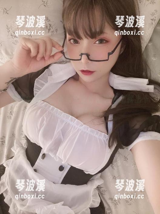 小泉学姐吖 懵懂的学妹,小泉学姐吖的图包流露出十足的逆袭气息。