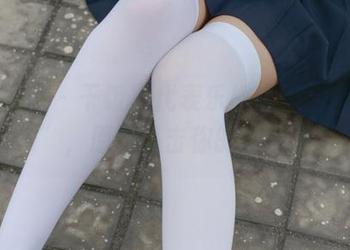 少女秩序 – 干饭人代表乐栀带来全套“厨娘”，原图直击你的小肚子！