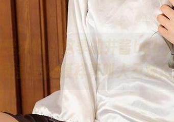 尤果网爱尤物 – 这季的井酱baby学妹，图片更新后的模样真叫人三观尽毁。