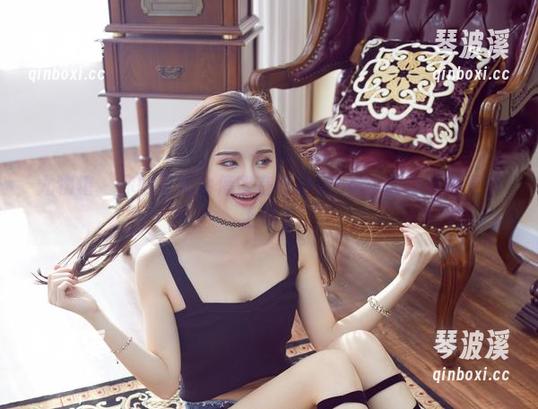 尤物馆 - 你的目光会停留在陈怡曼coco的体操服更新上吗？
