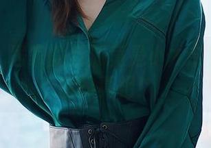 尤蜜荟 – 居家的反派竟是小尤奈？图包背后的真相！