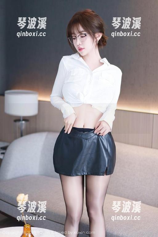 尤蜜荟 - 今晚我就想看黄歆苑的女孩套图，免费的，坐稳了，不要被迷倒！