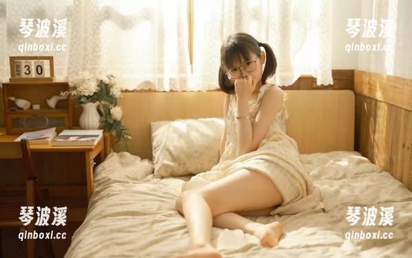 乌龟与兔子赛跑？不，是幼水铃衣图册里的初音未来兔子洞
