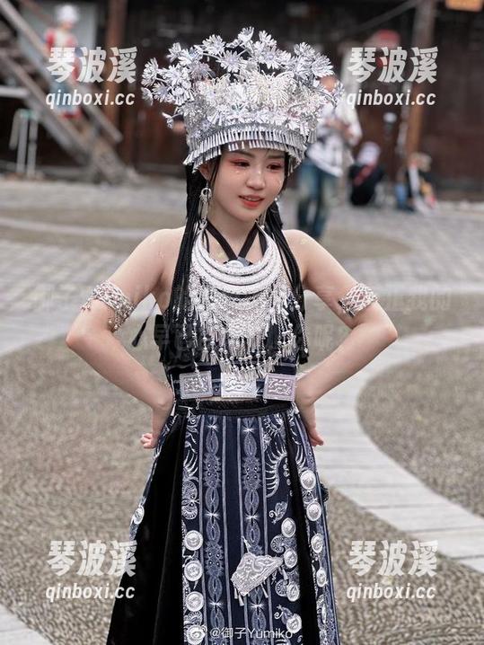 御子Yumiko的白色美图分享，反正我的心早已被俘获，你呢？