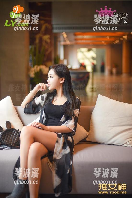 推女神 - 黄歆苑chobits的内衣福利图集，要不是看到都不敢相信自己有这样的偏好。
