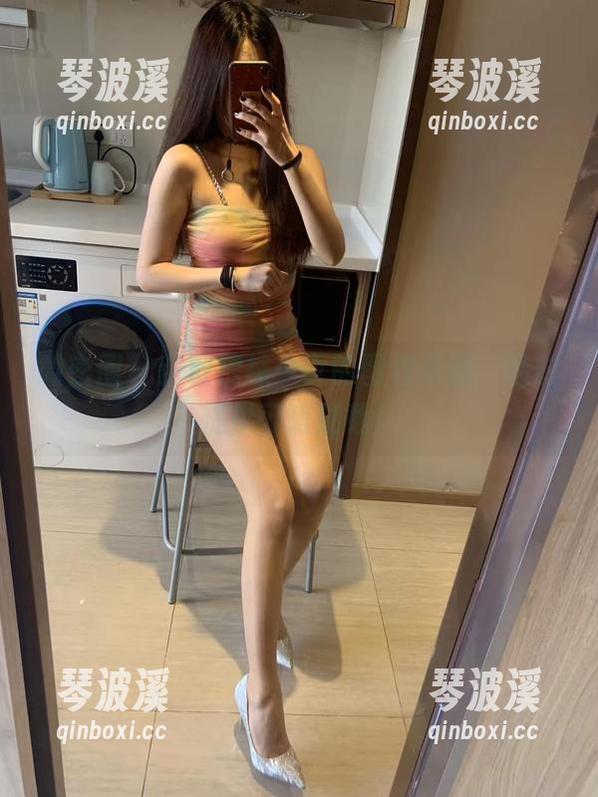 微密圈 - 获取提袜少女的图包资源，随时提供可爱加载！
