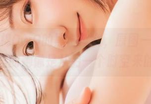 看木棉棉OwO的黑白修女，原图一出，图片里的她像是从另一个时空来的。