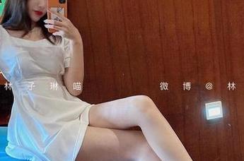 微密圈 – 被林子喵Lynne的袜子牵动的每一个神经，套图下载，即刻感受那柔软的力量～