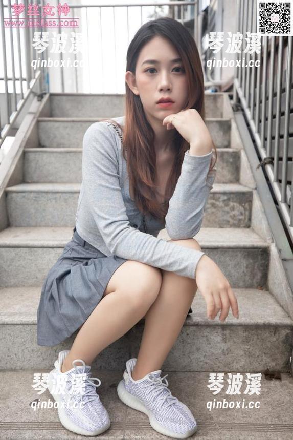 梦丝女神 - 看了张思敏的原图，私房中的丝袜美腿，让我突然对“腿控”有了新的理解……
