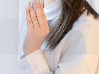梨瑾瑾校服日志，图片和一些奇葩想法的分享，顺便私藏几张！