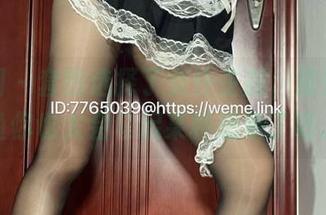 微密圈 – 套图选择了女仆主题，楚楚不吃鱼你也太会勾起某种想象了吧。