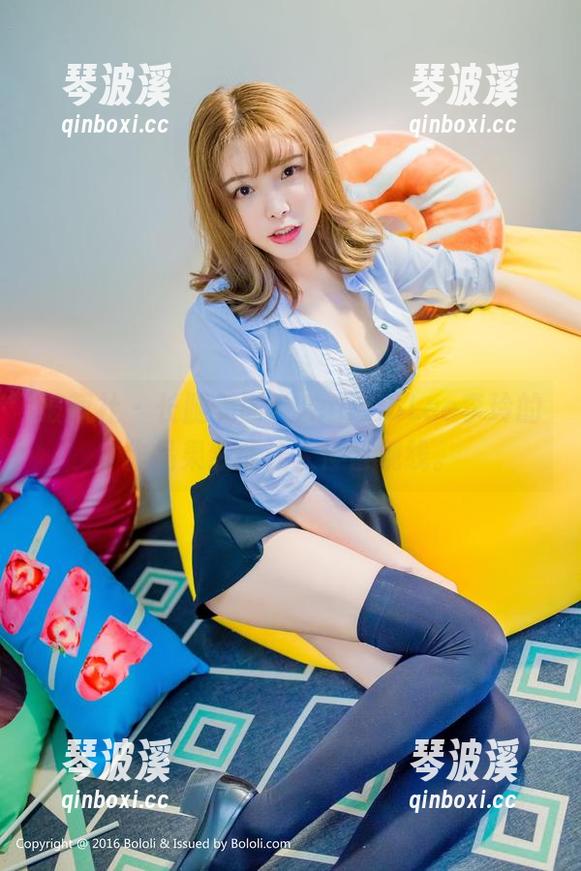 波萝社 - 长腿美图？AngelaLee李玲的作品果然能让人停留视线。