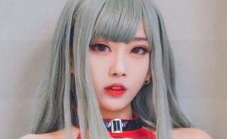 清颜真德秀的新作！女巫写真集，魔法全开，更新后果一定很惊人！