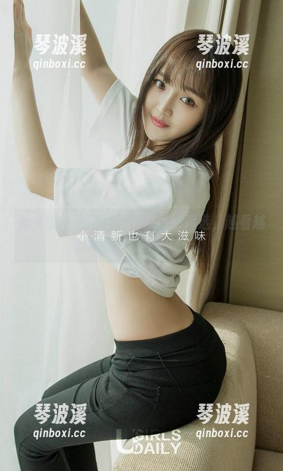 爱尤物 - 小卷卷老师的豹纹精选，越看越想扒拉一堆衣服试试。