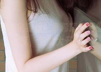 爱尤物 – 一定要看！李希瑶短裤的图片分享，脑洞大开！