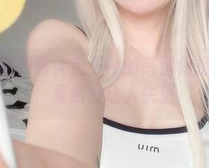 终于看完眼酱大魔王w的高清体操服写真，果然没让人失望