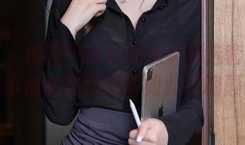 秀人网 – 校园中的奶油妹妹精选套图：是哪位小仙女把我迷得如此神魂颠倒？