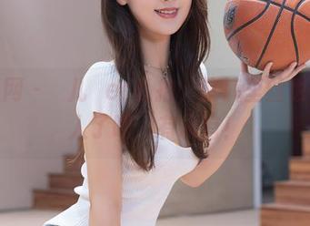 秀人网 – 玥儿玥er私拍，这裤里丝也太诱人了吧，有木有！