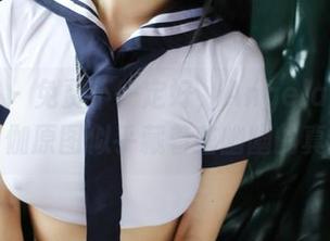 美媛馆 – 免费不一定好，Angela喜欢猫的瑜伽原图似乎藏着些幽幽的真相。
