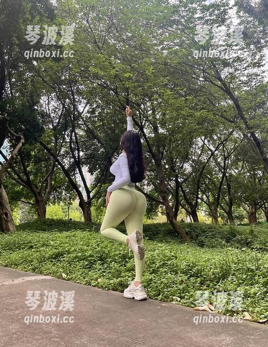微密圈 - 艾拉·isla的美图，求你给我一个小心心吧…谁能拒绝呢！