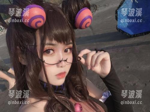 芊川一笑MNK的校服合集：局外人看了想进班级，哈哈！